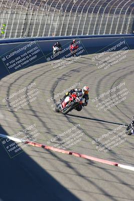 media/Jan-21-2023-Fastrack Riders (Sat) [[fcf3f88a30]]/Level 4/Session 2 Nascar 1/